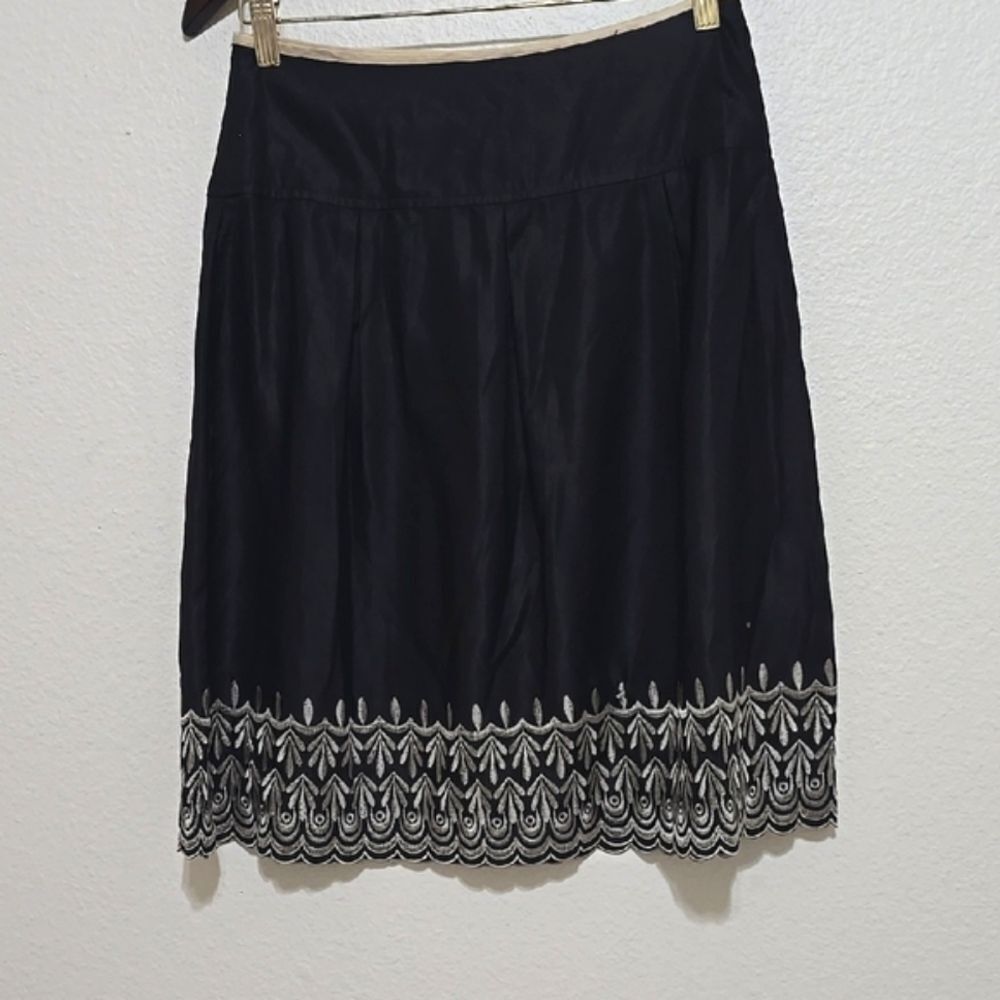 Old Navy Black A-Line Embellished Skirt Knee-Length